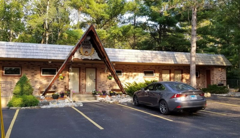 Red Moose Lodge - From Web Listing (newer photo)